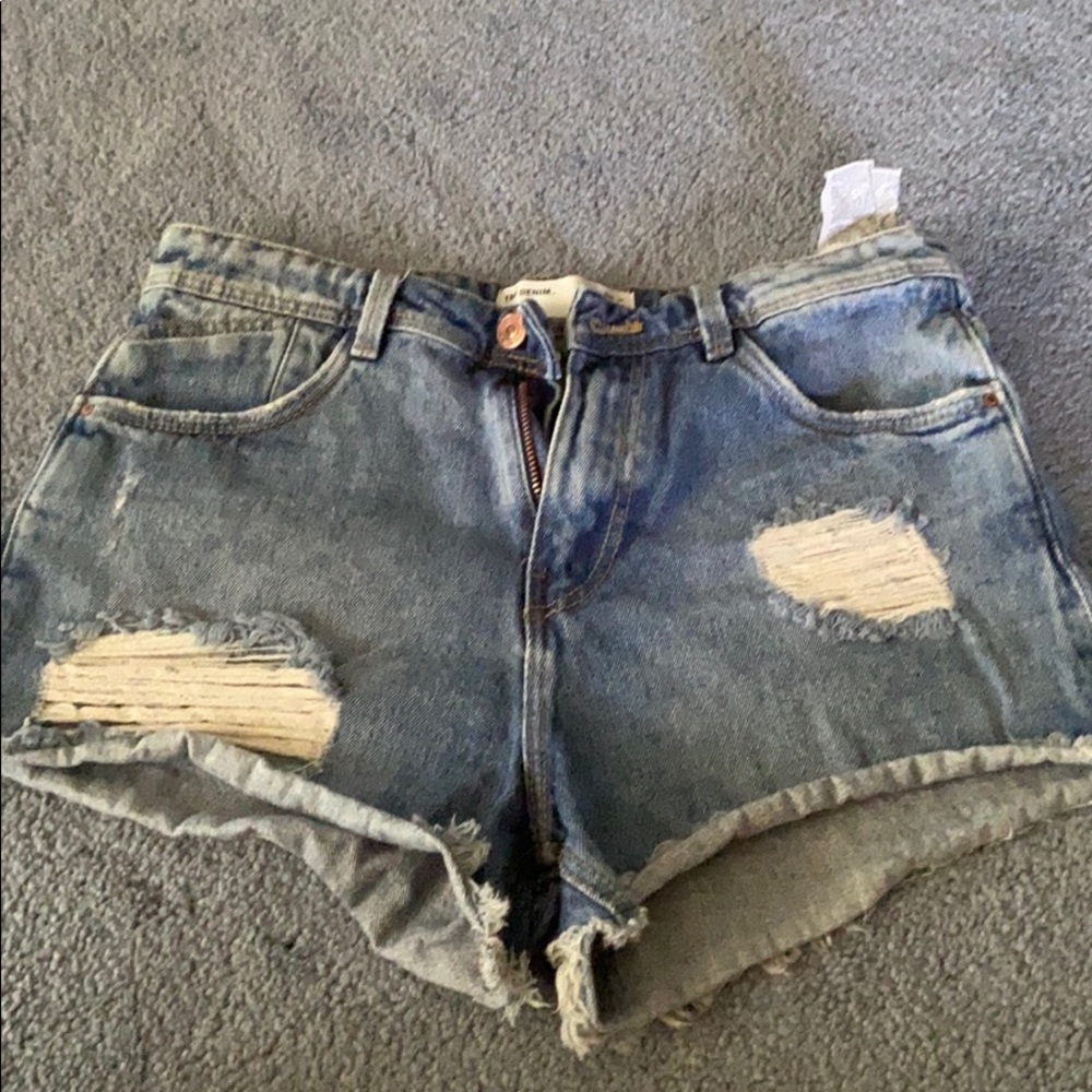 Zara sz 4 Jean shorts